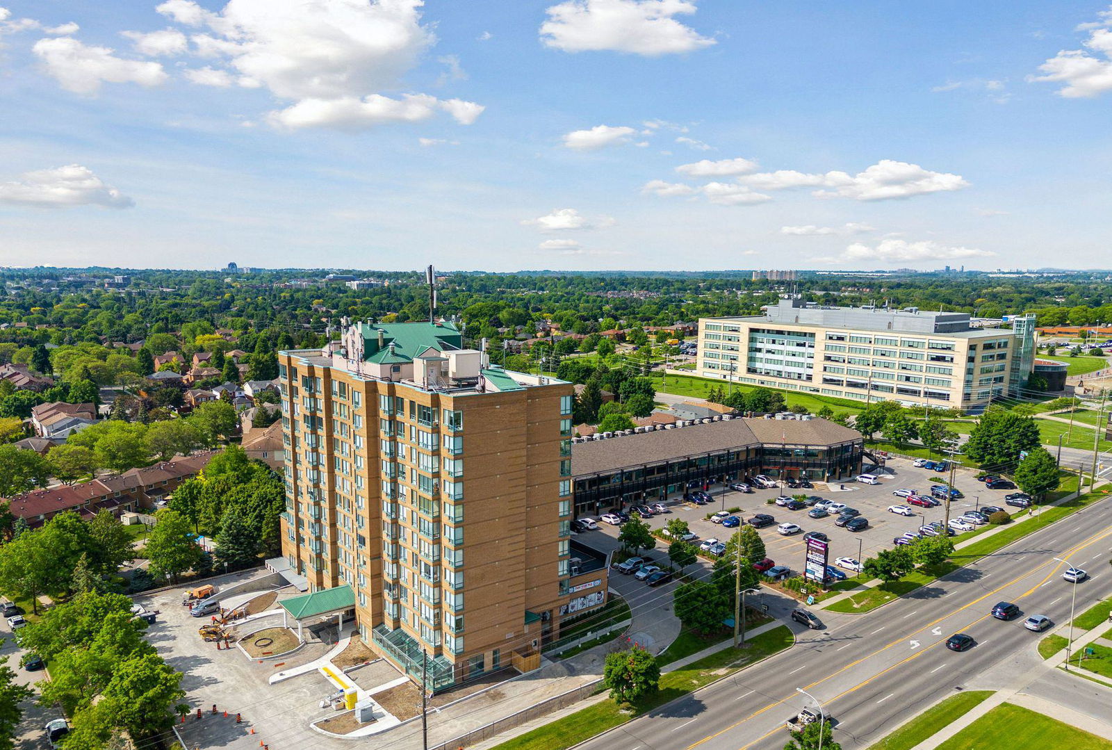 The Waldorf Condos, Whitby, Toronto