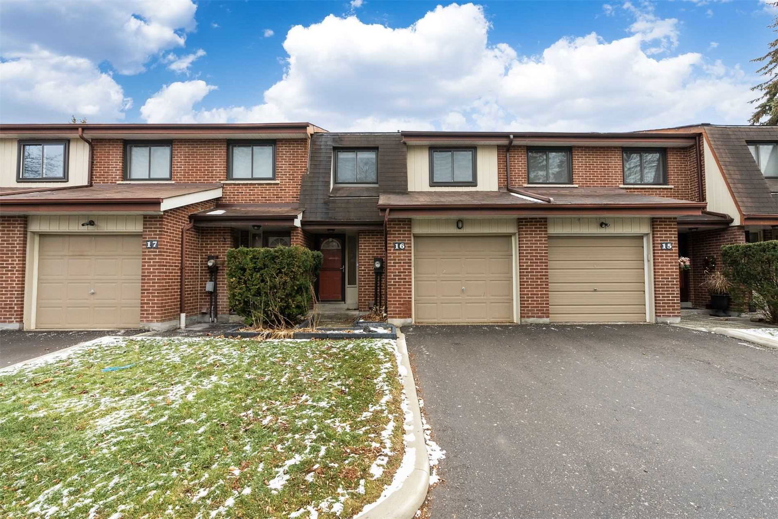 Jeffery Street Townhomes, Whitby, Toronto