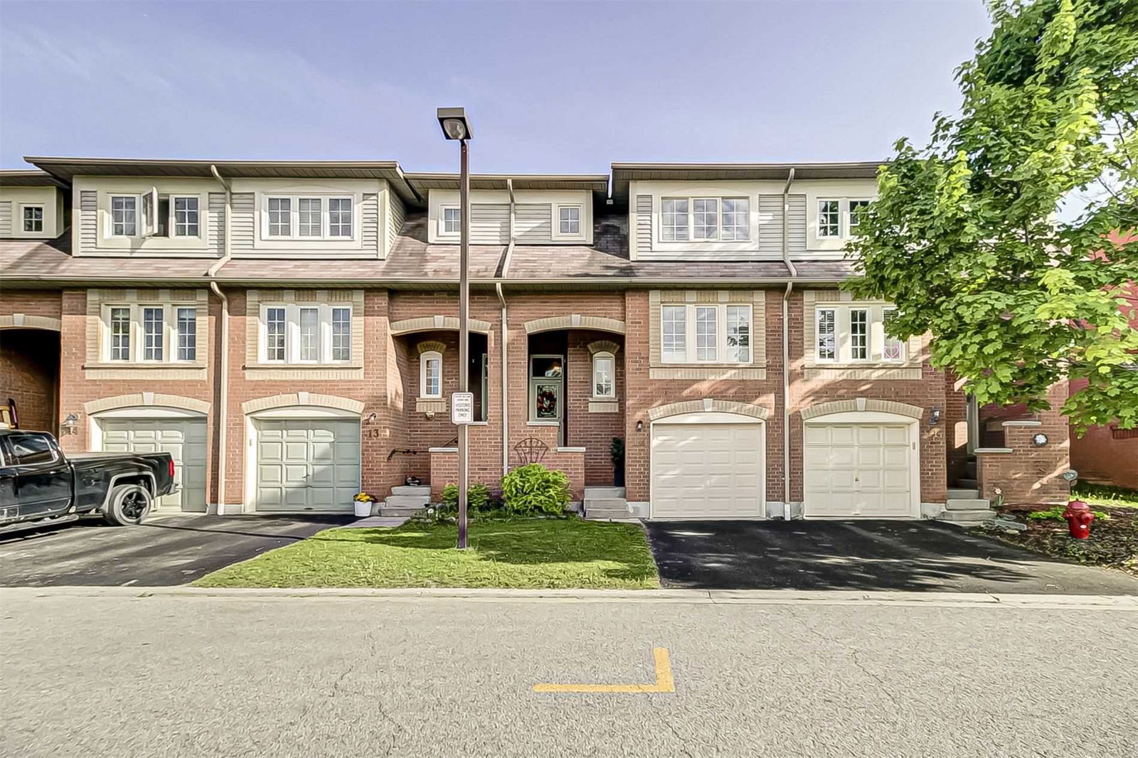 1801 Nichol Avenue Townhomes, Whitby, Toronto