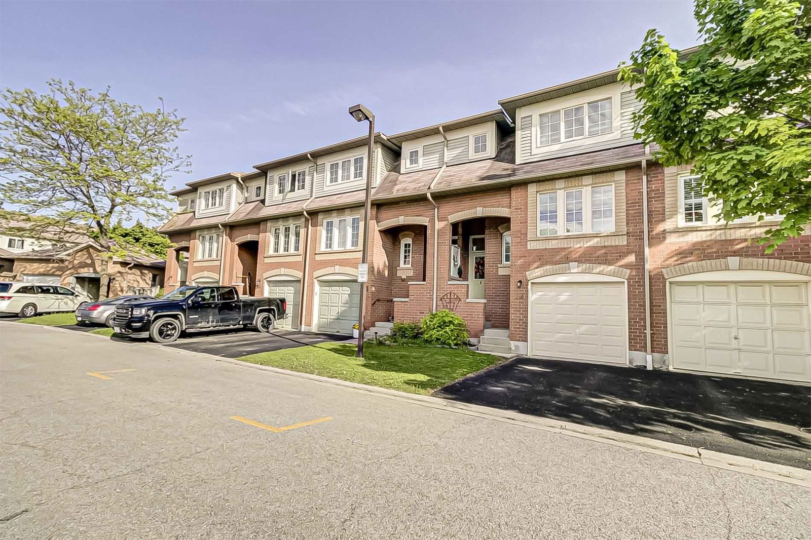 1801 Nichol Avenue Townhomes, Whitby, Toronto