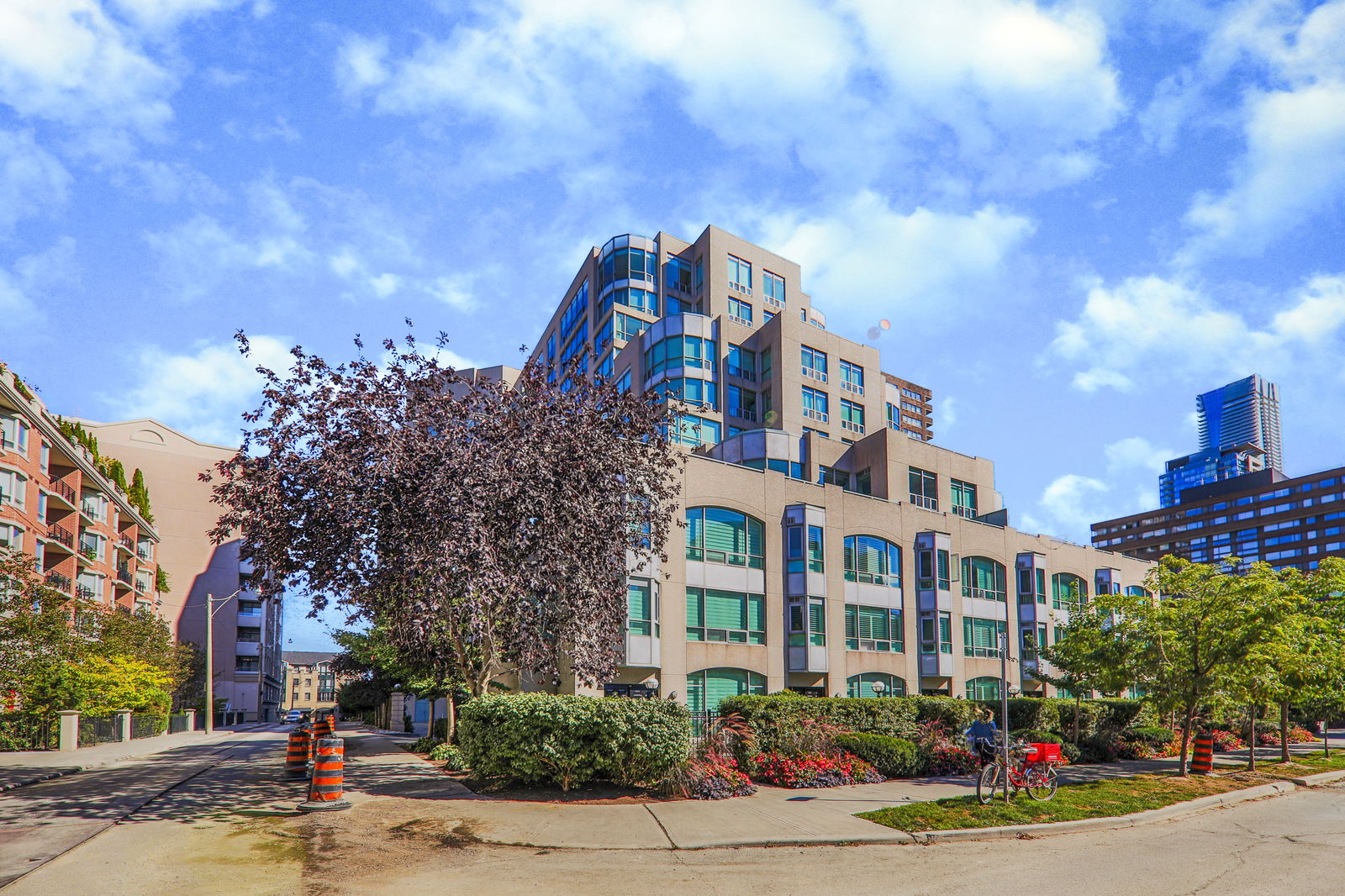 Exterior — The Memphis Condos, Downtown, Toronto