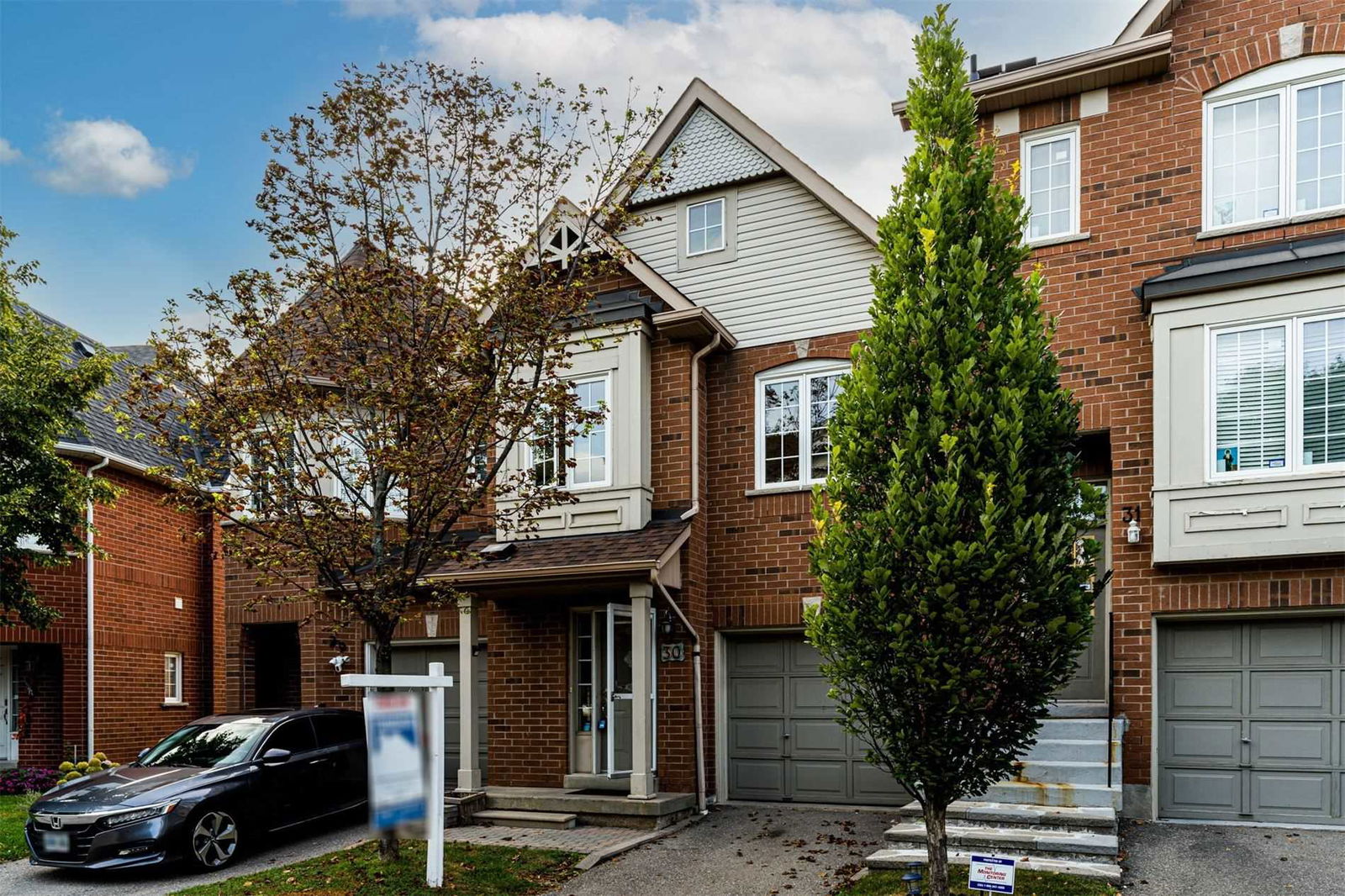 1575 South Parade Townhomes, Mississauga, Toronto