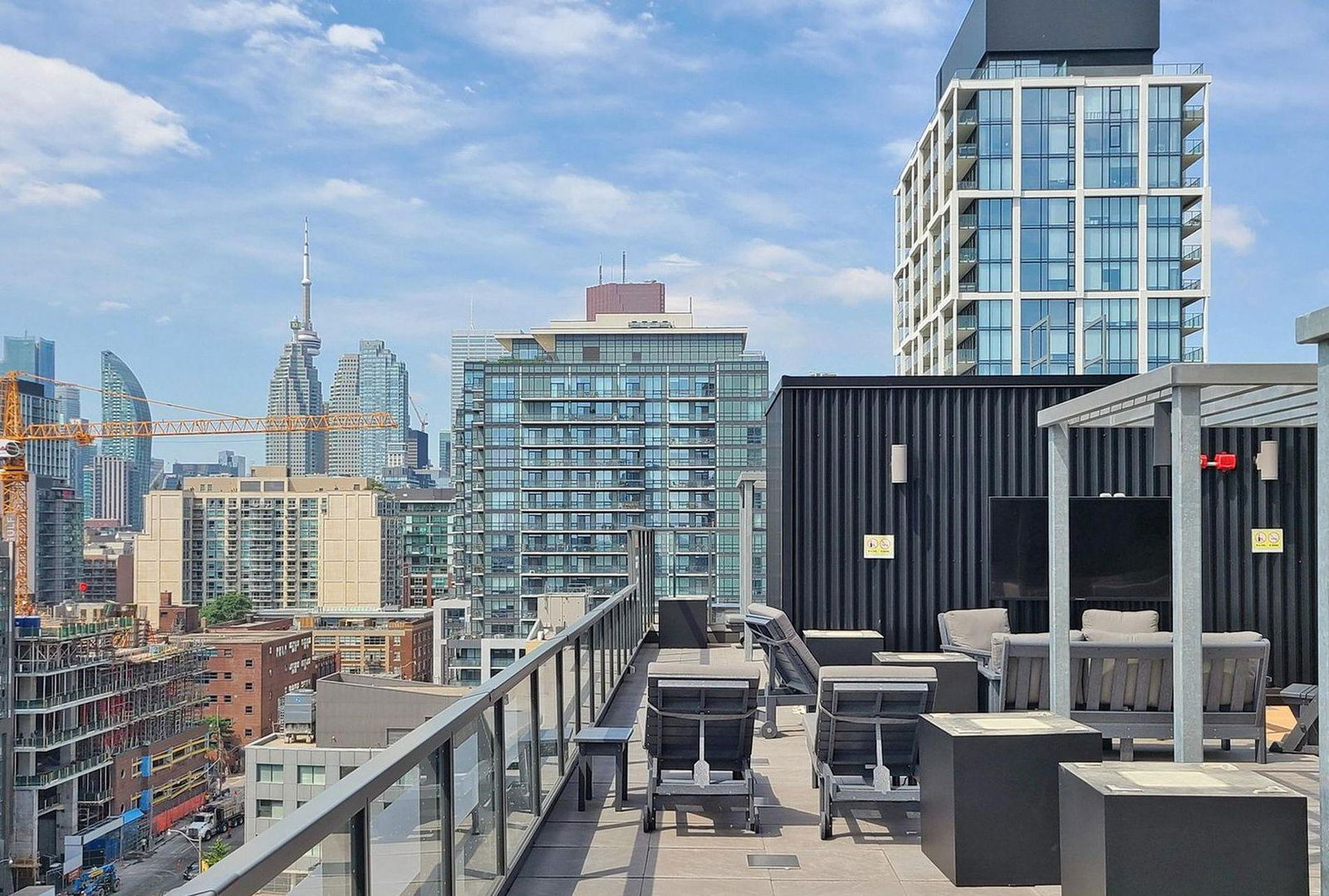 Rooftop Deck — East United Condos, Downtown, Toronto