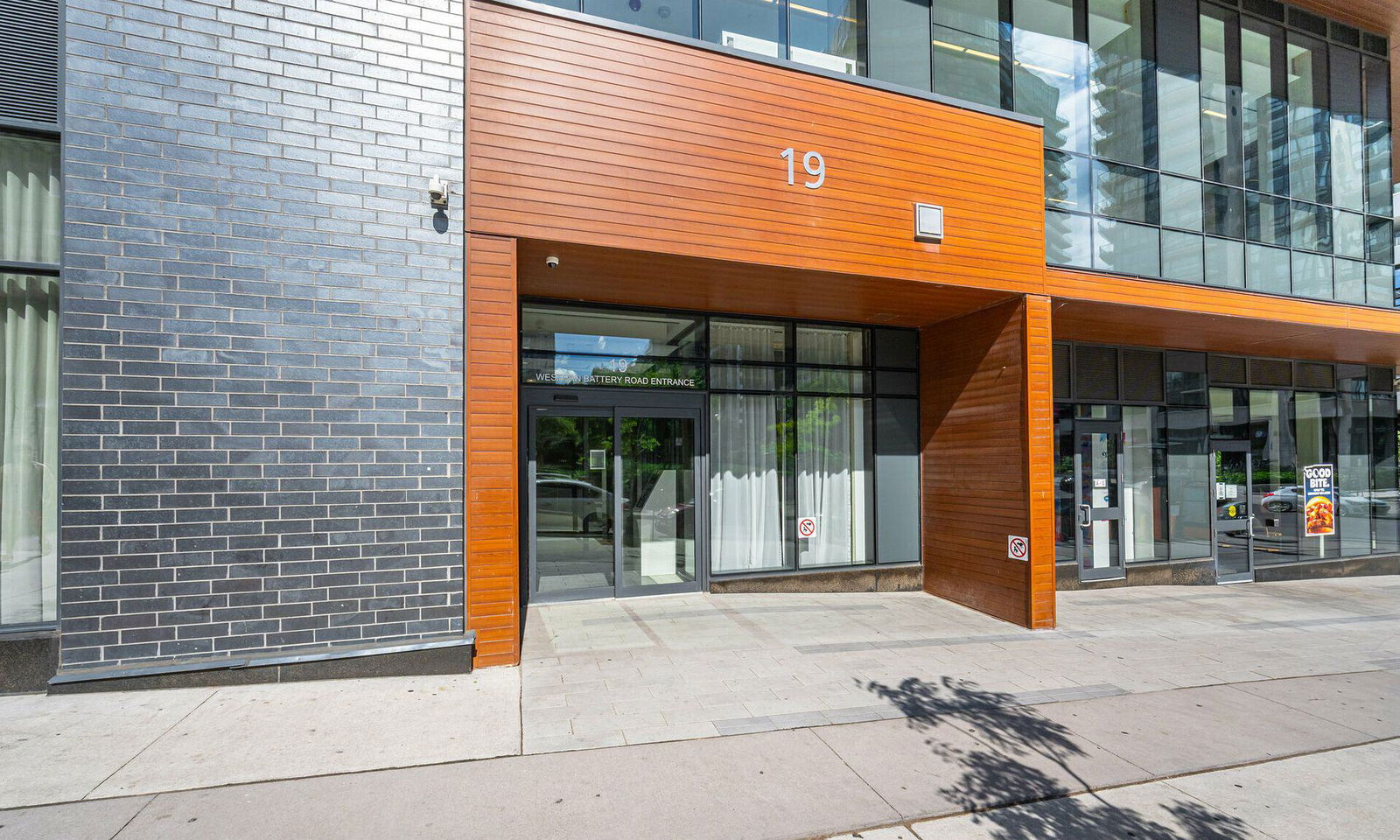 Entrance — ZEN King West Condos, West End, Toronto