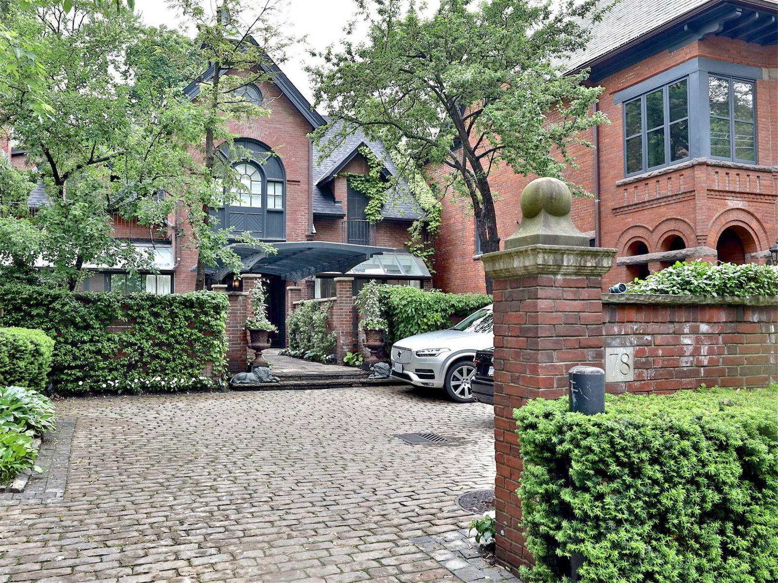 78 Lowther Avenue Townhomes, Downtown, Toronto