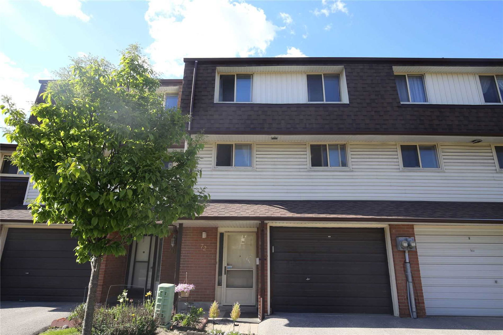 Yellow Birchway Townhomes, North York, Toronto