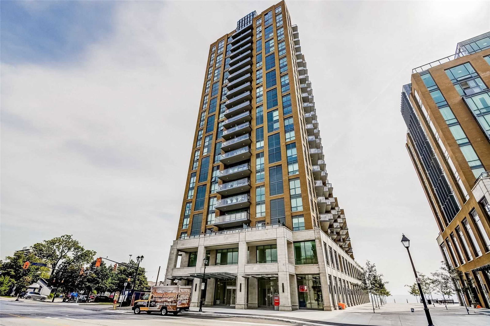 Bridgewater Residences On The Lake, Burlington, Toronto