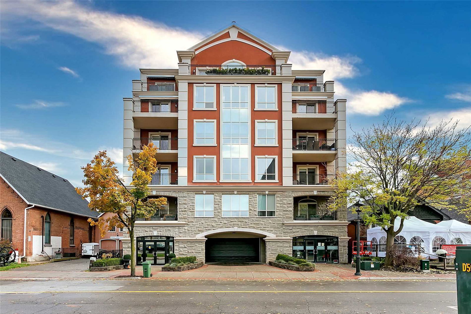 Elizabeth Condominiums, Burlington, Toronto