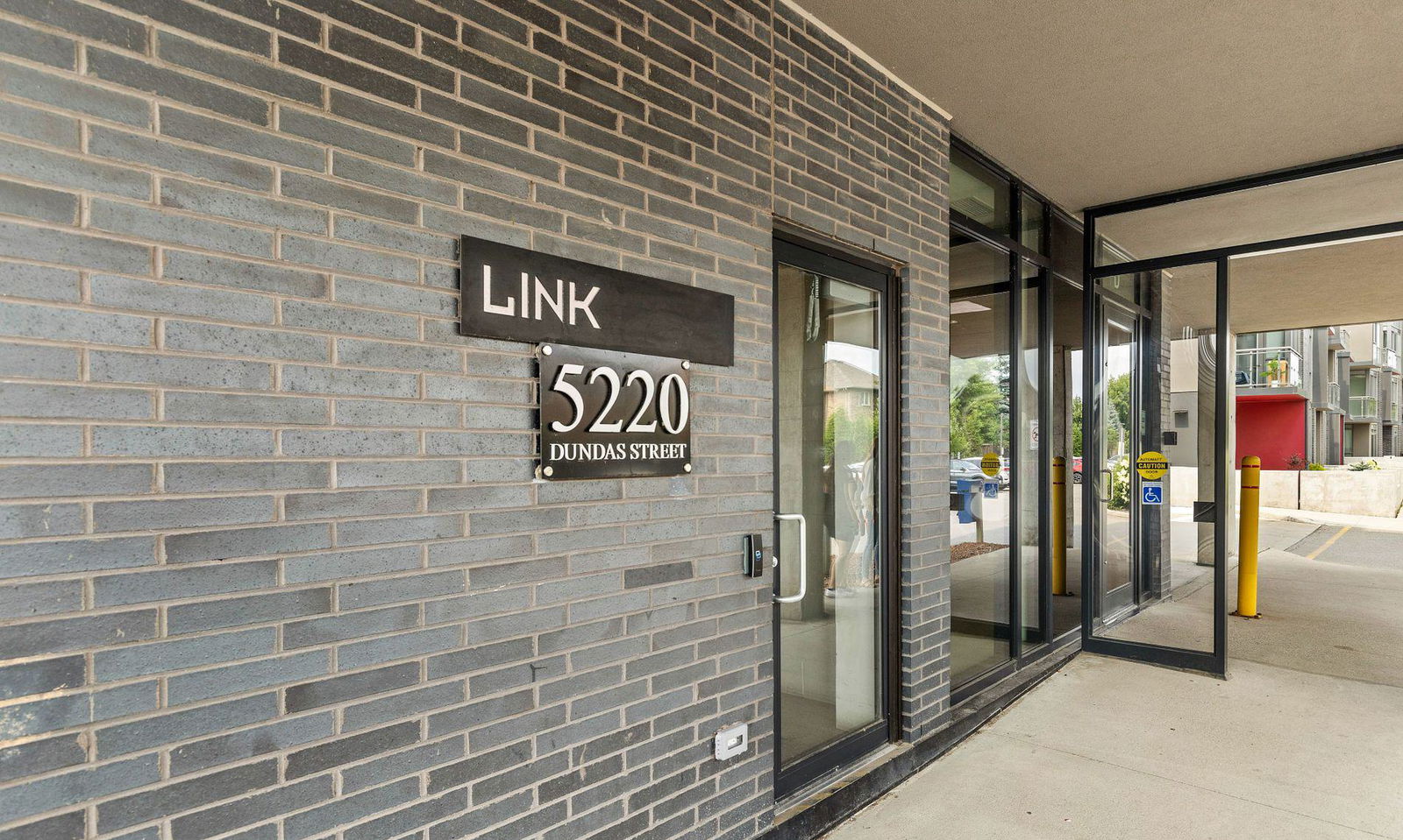 Entrance — Link Condos & Towns, Burlington, Toronto