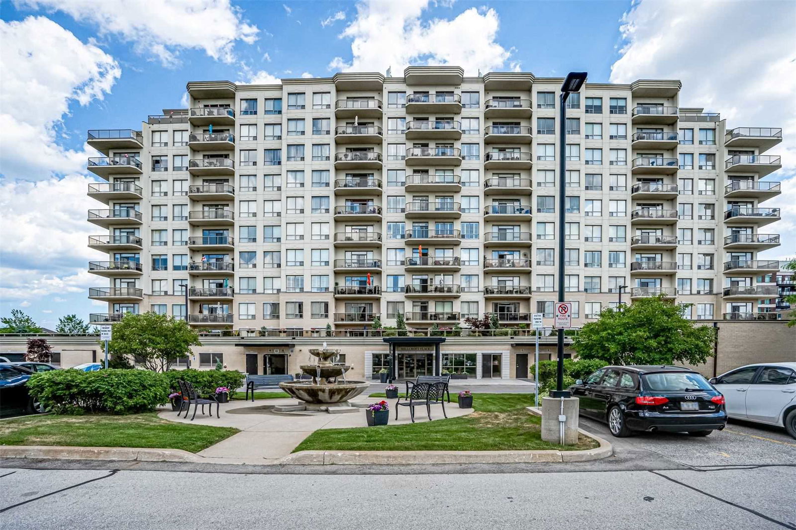 Millcroft Place Condos, Burlington, Toronto