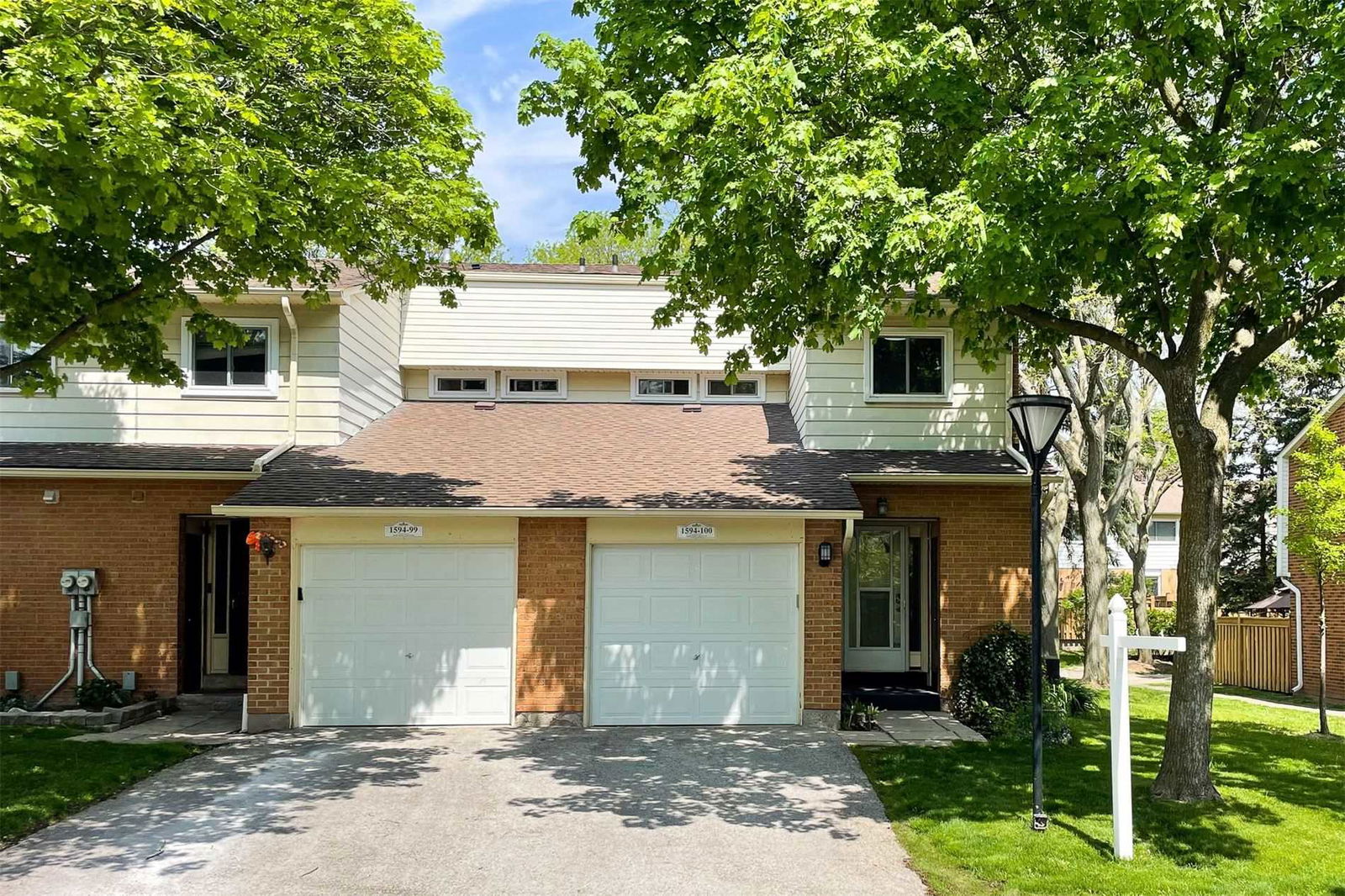 Newlands Heights Townhomes, Burlington, Toronto