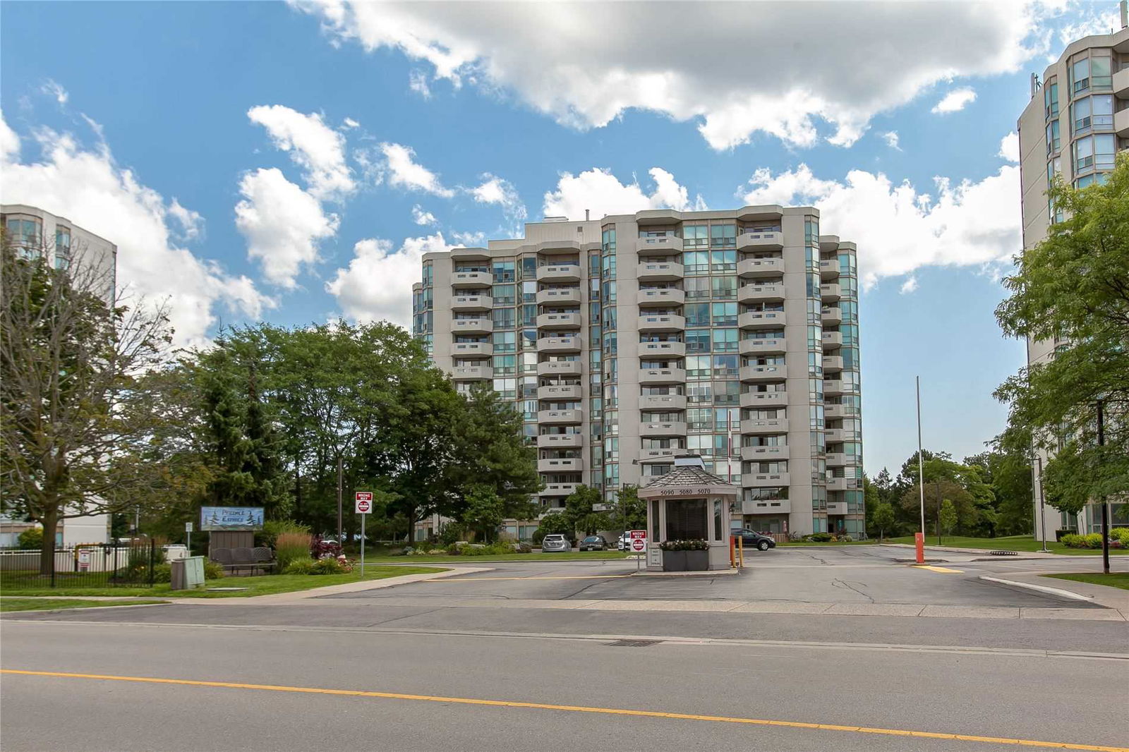 Pinedale Estates II Condos, Burlington, Toronto