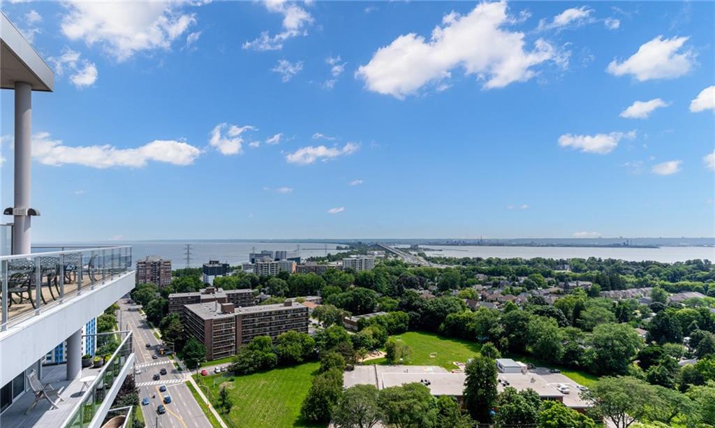 Skyline — Strata Condos, Burlington, Toronto