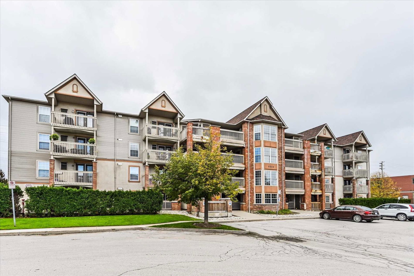 Tansley Gardens III Condos, Burlington, Toronto