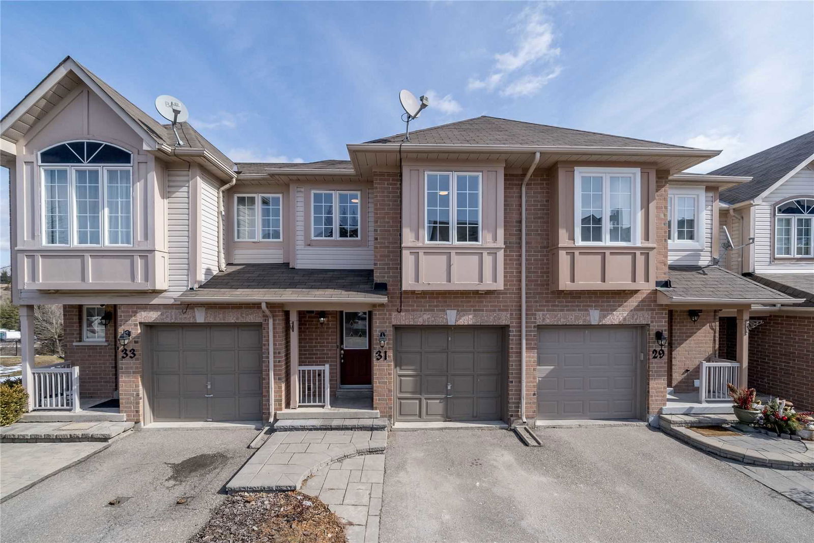 Banks of the Credit River Townhomes, Halton Hills, Toronto