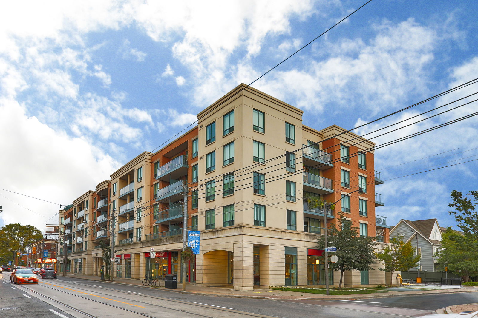 Exterior — The Beach Condominiums V, East End, Toronto