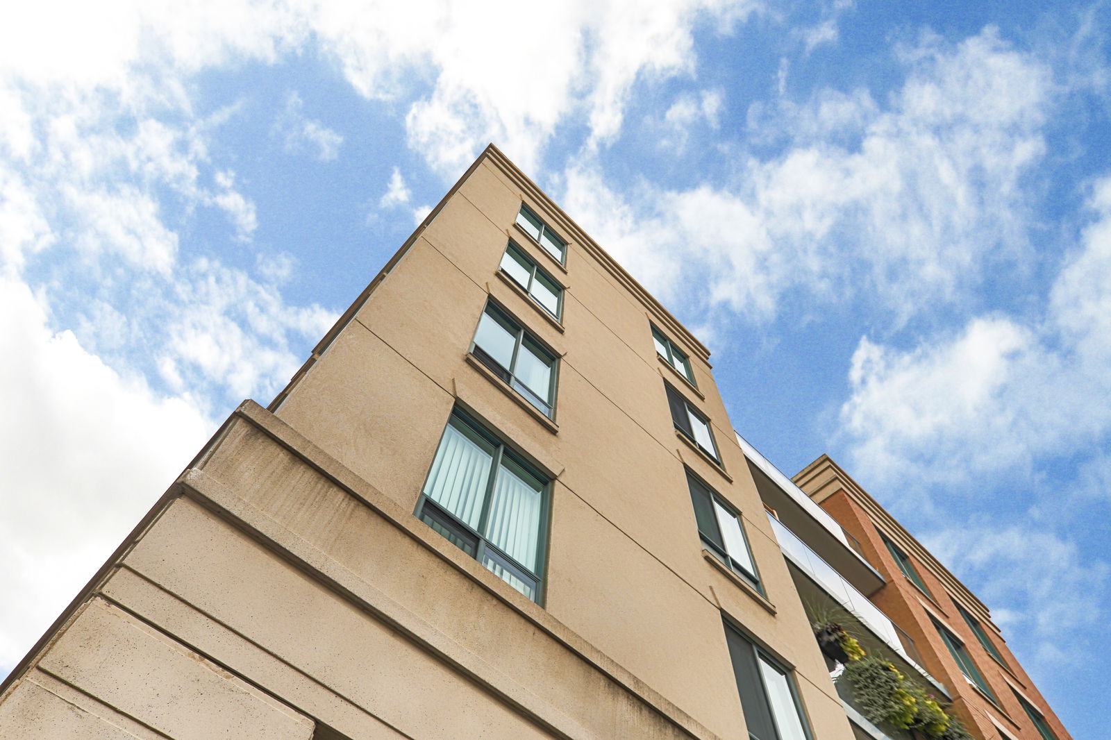 Exterior Sky — The Beach Condominiums V, East End, Toronto