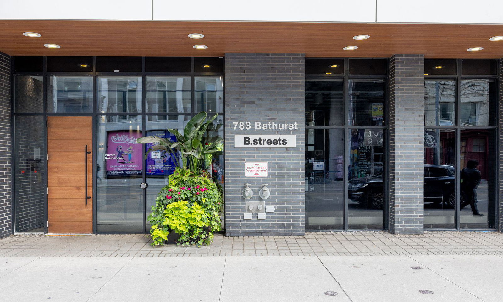 Entrance — B. Streets Condos, Downtown, Toronto