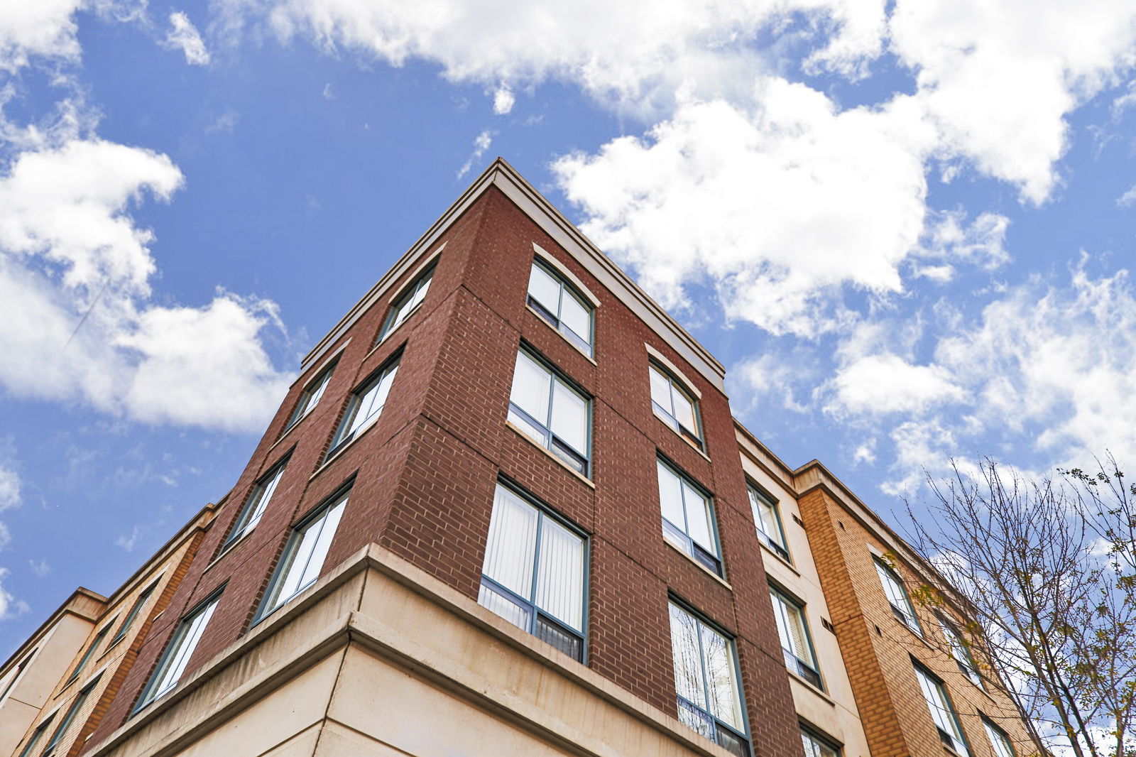 Exterior Sky — The Beach Condominiums III, East End, Toronto