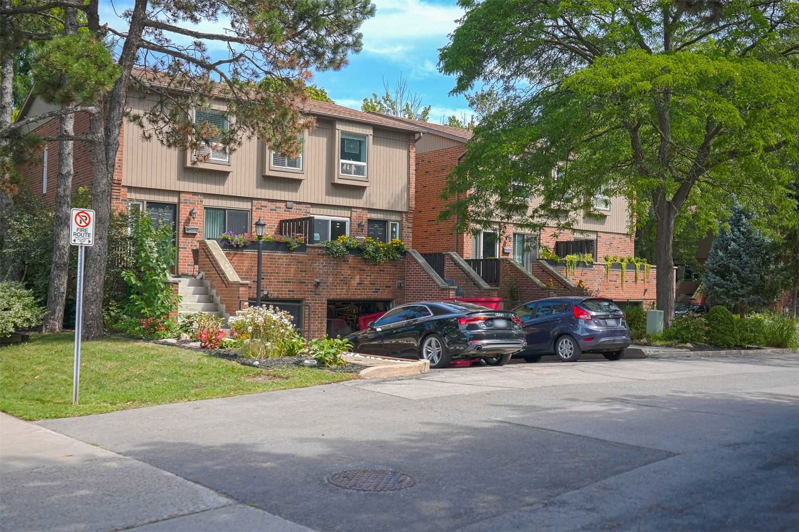 3122 Lakeshore Townhomes, Oakville, Toronto