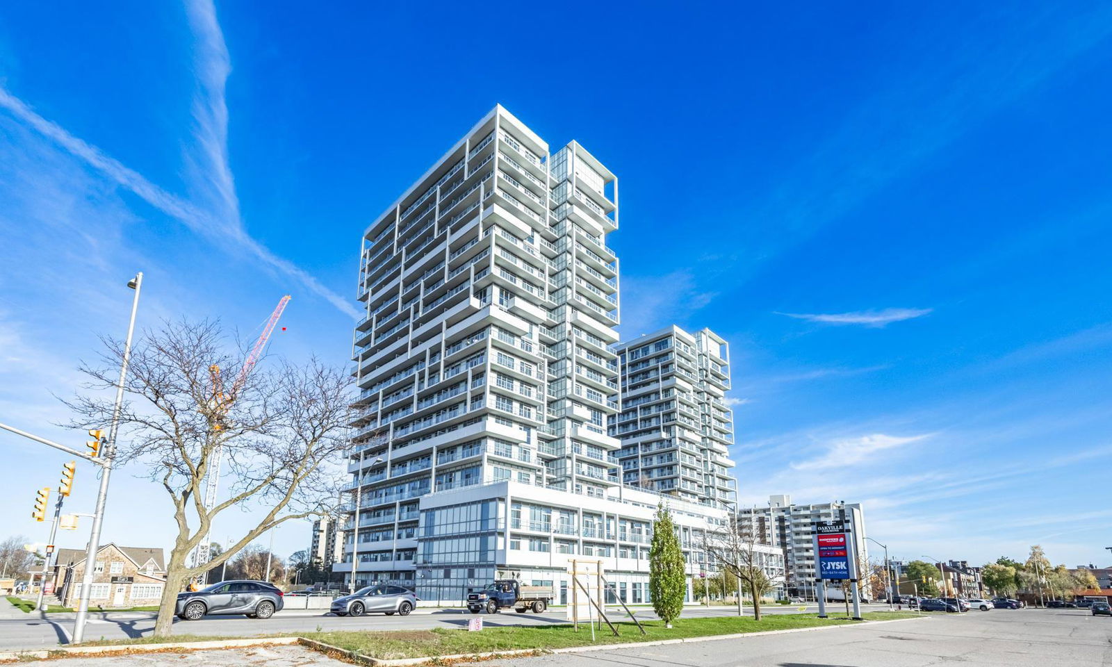 Exterior Side — Rain & Senses Condos, Oakville, Toronto