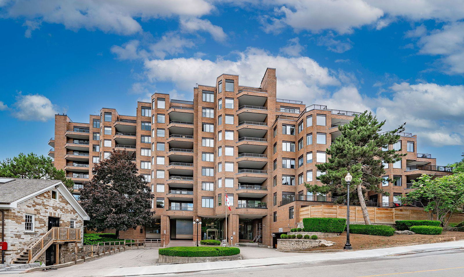 The Granary Condos, Oakville, Toronto