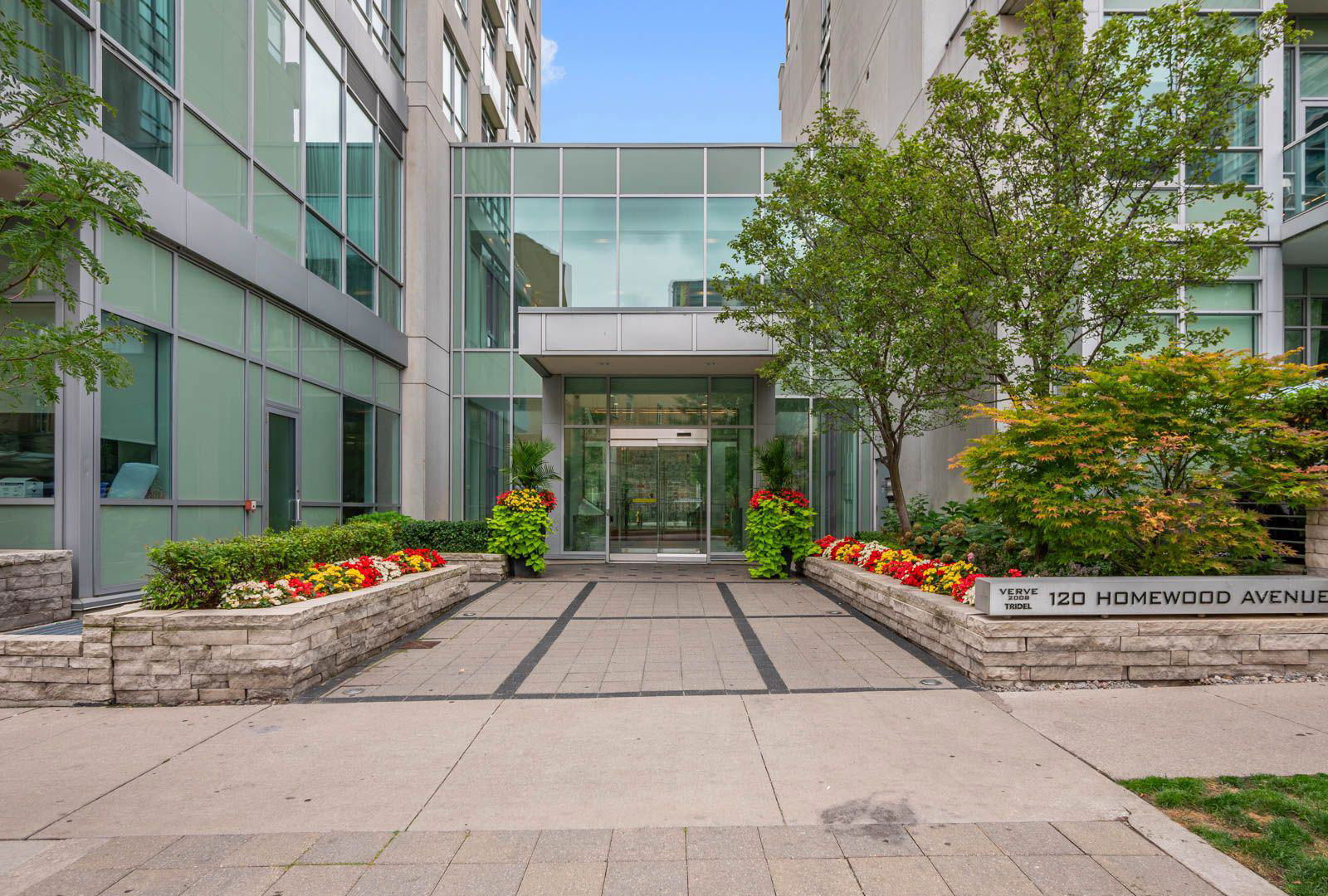 Entrance — The Verve, Downtown, Toronto