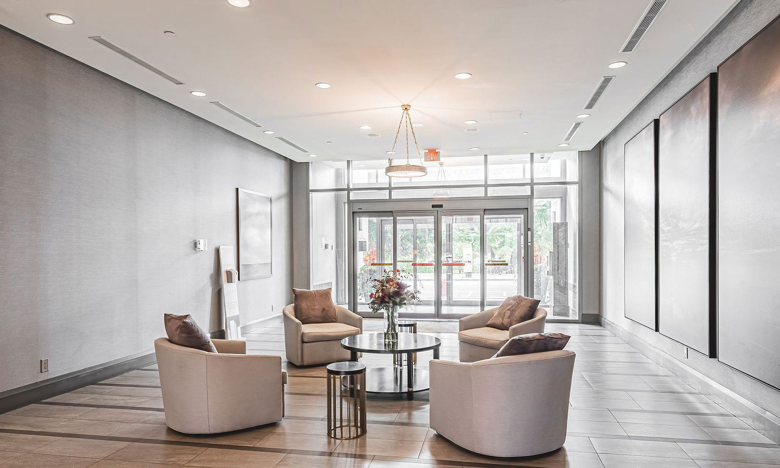 Lobby — The Shores Condos, Oakville, Toronto