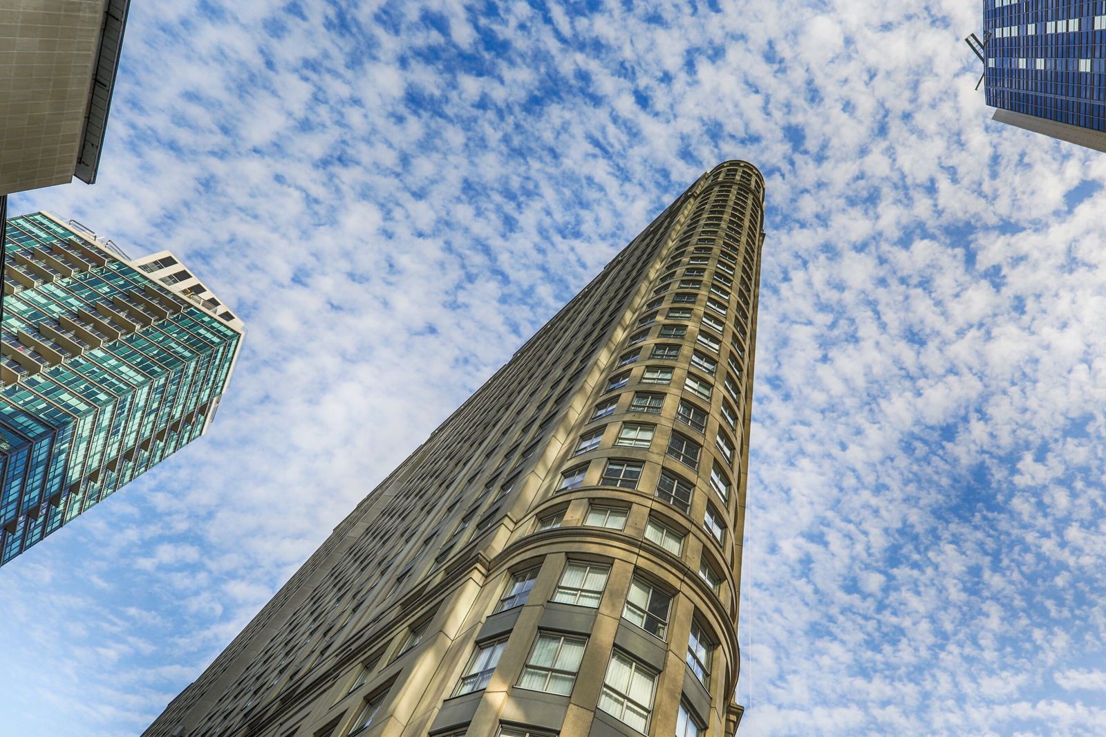 Exterior Sky — The Esplanade, Downtown, Toronto