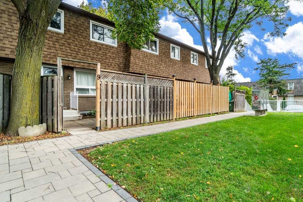 165 Limeridge Townhomes, Hamilton, Toronto