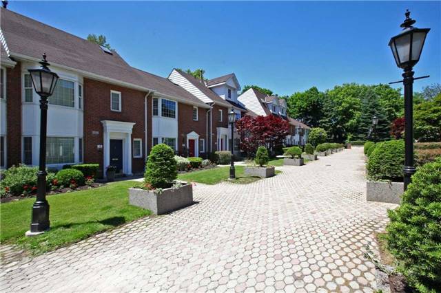 240 Broadway Avenue Townhomes