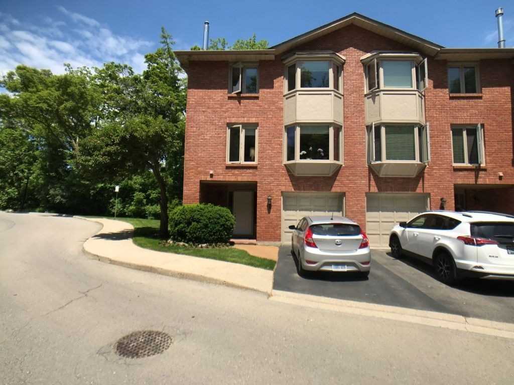 30 Osler Drive Townhomes, Hamilton, Toronto