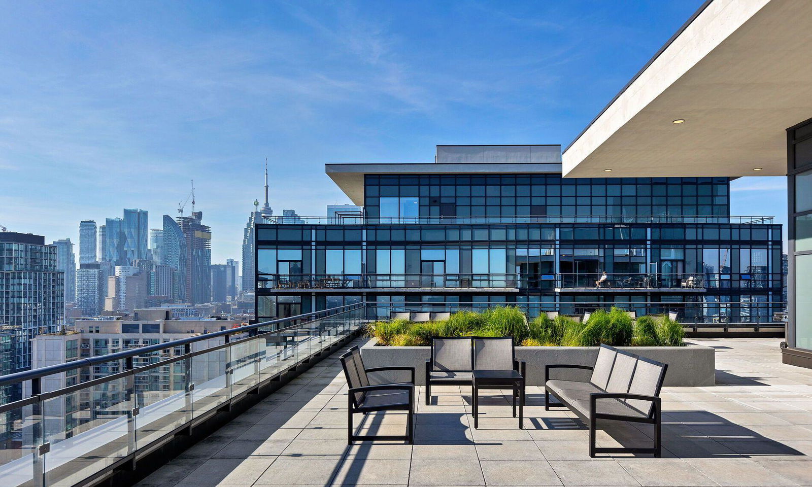 Rooftop Deck — Axiom Condos, Downtown, Toronto