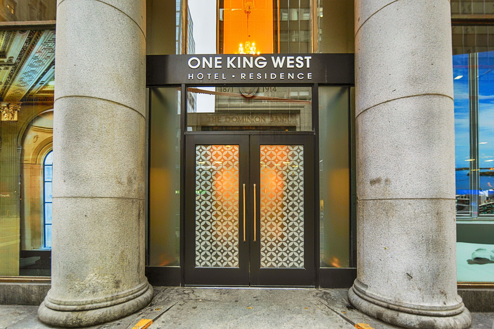 Entrance — One King West Hotel & Residence, Downtown, Toronto