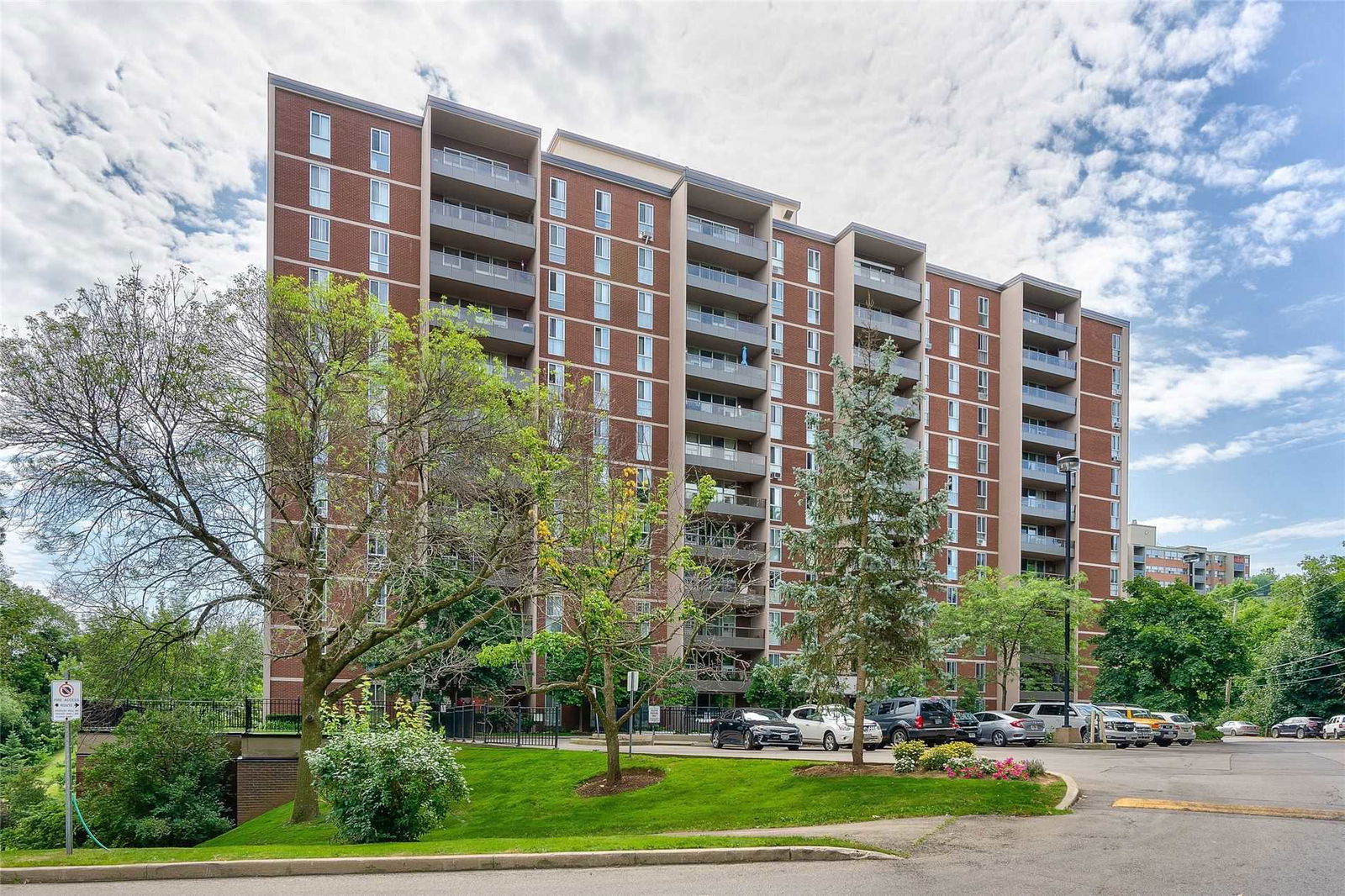 Forest Glen Condominiums, Hamilton, Toronto