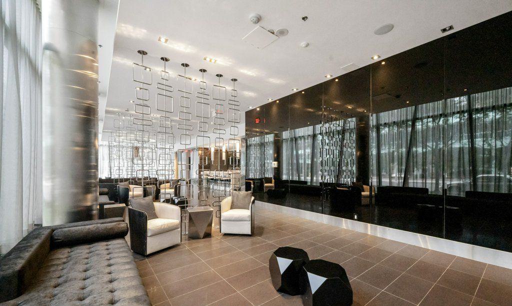 Lobby — Couture, Downtown, Toronto