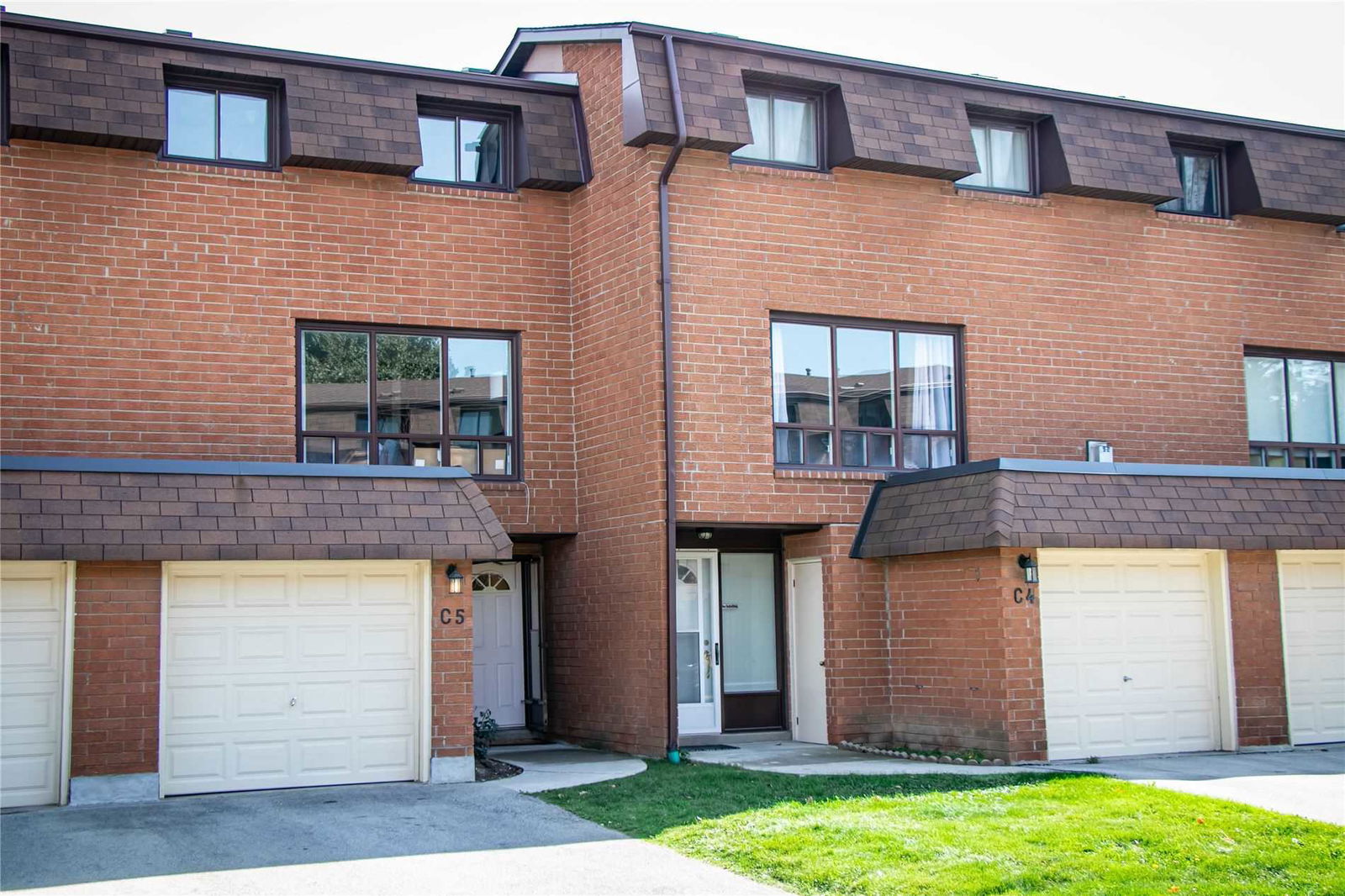 Garthstone Estates Townhomes, Hamilton, Toronto