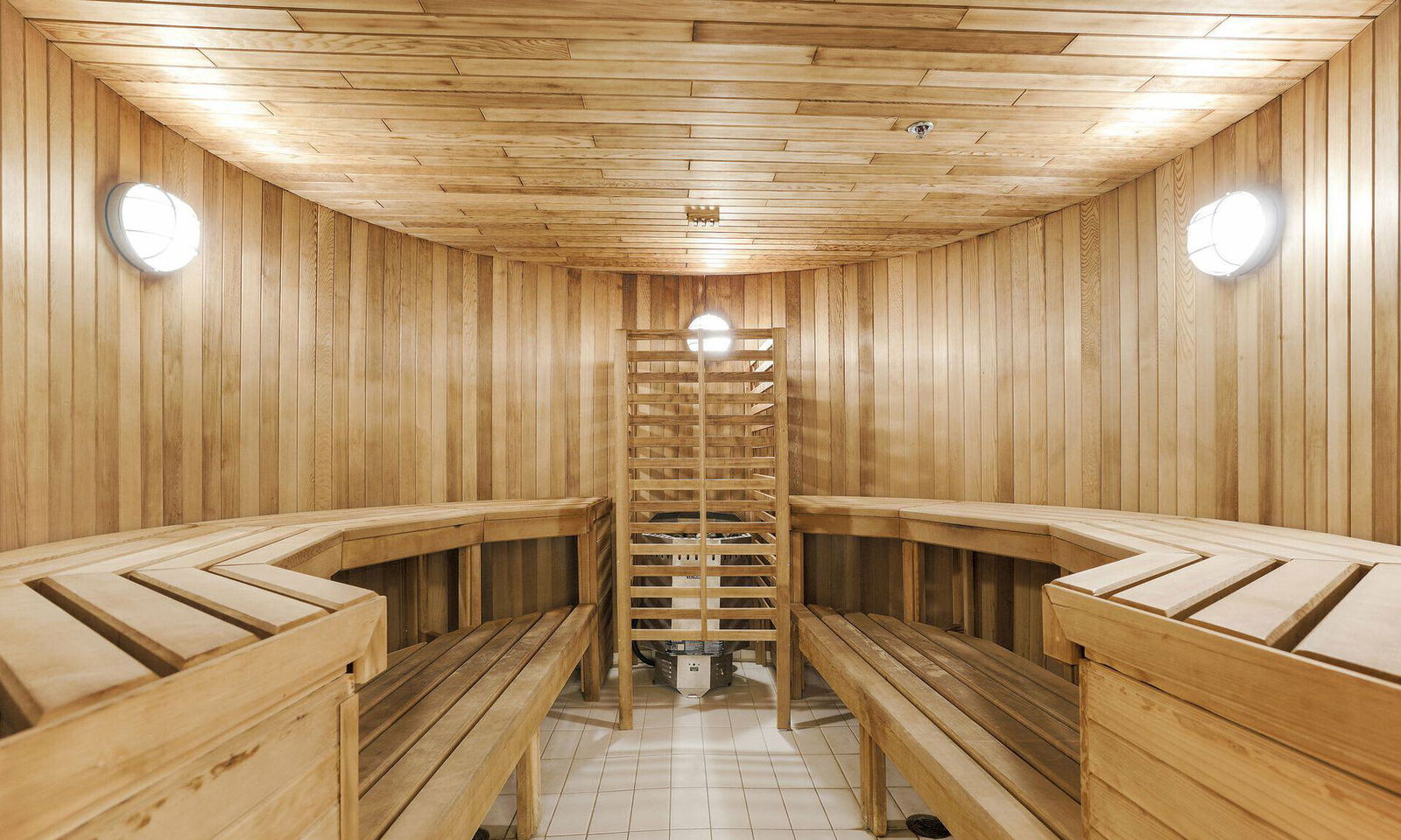 Sauna — Pier 27 Phase II Condos, Downtown, Toronto