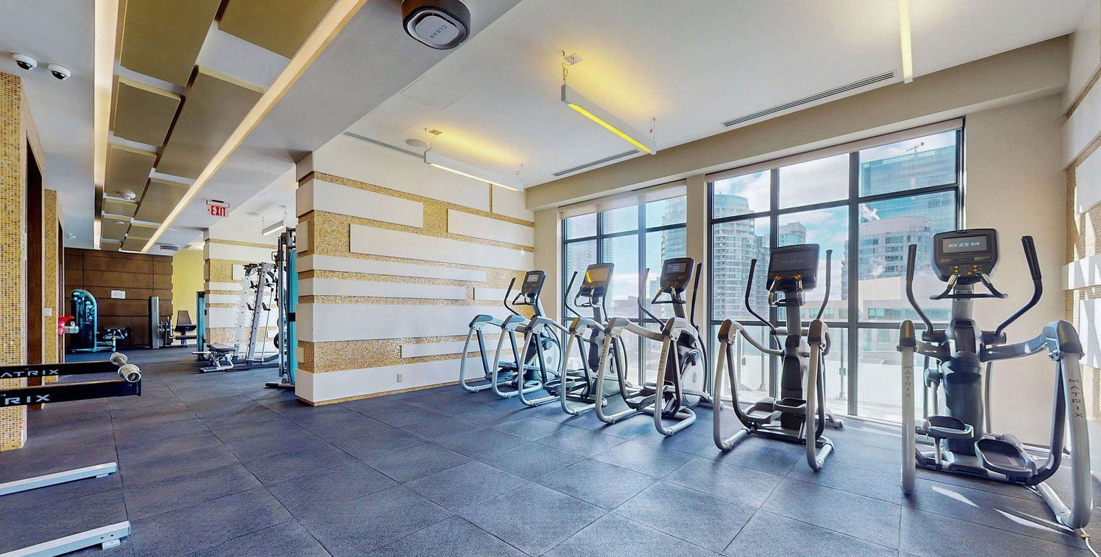 Gym — 300 Front Street West, Downtown, Toronto