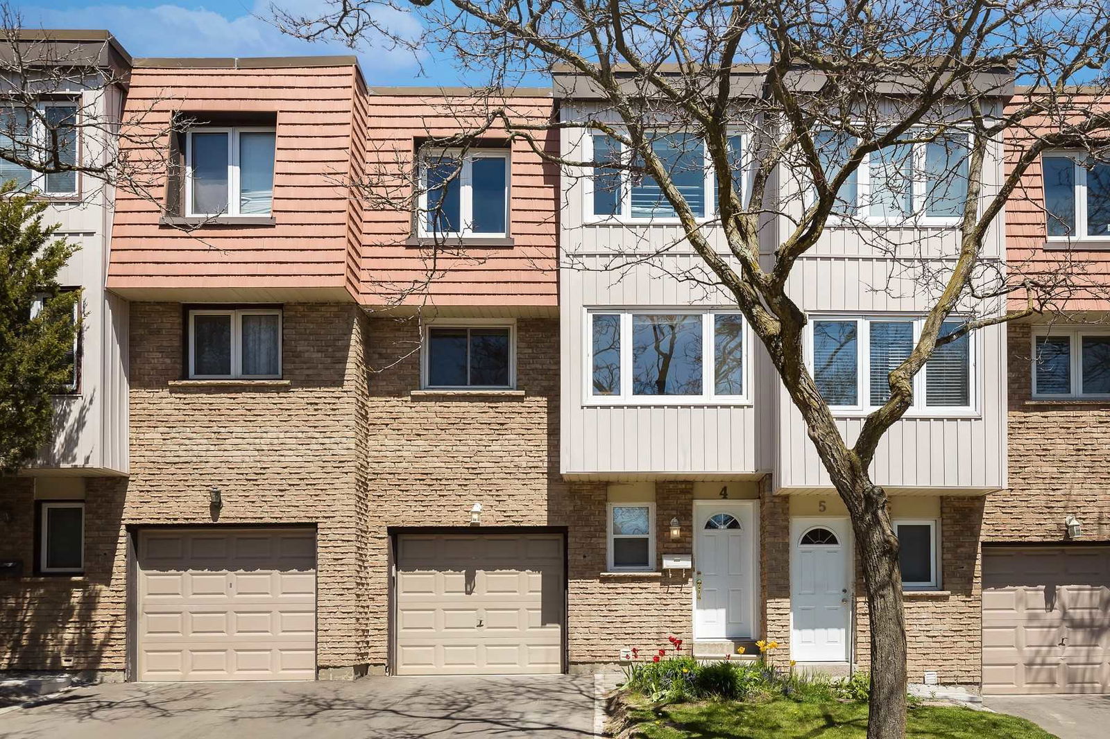 15 Guildwood Parkway Townhomes, Scarborough, Toronto