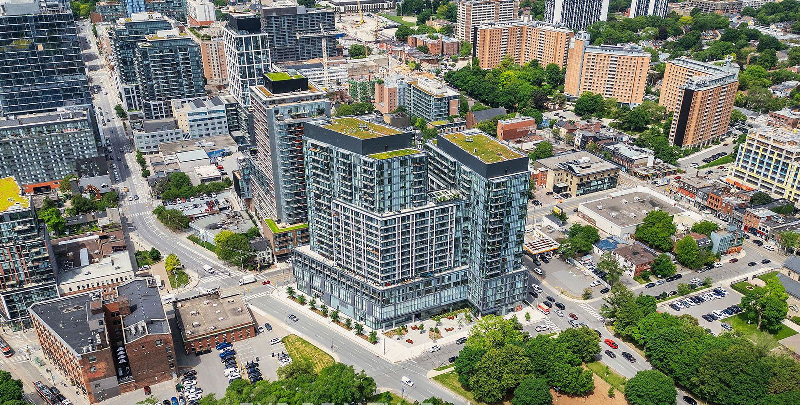 Exterior — Home Power + Adelaide Condos, Downtown, Toronto