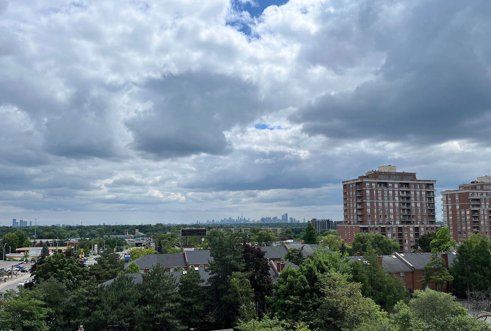 Skyline — TeaGarden Condos, North York, Toronto