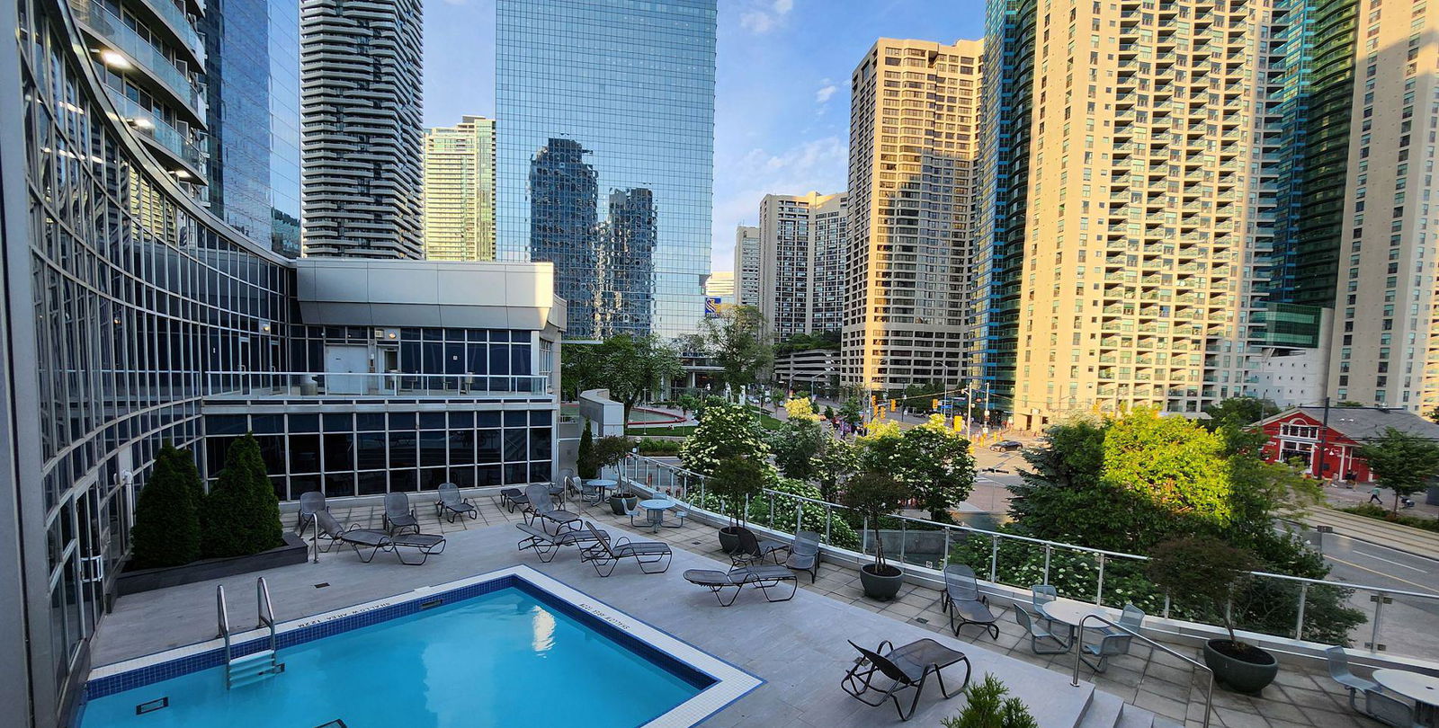 Pool — Waterclub I Condos, Downtown, Toronto