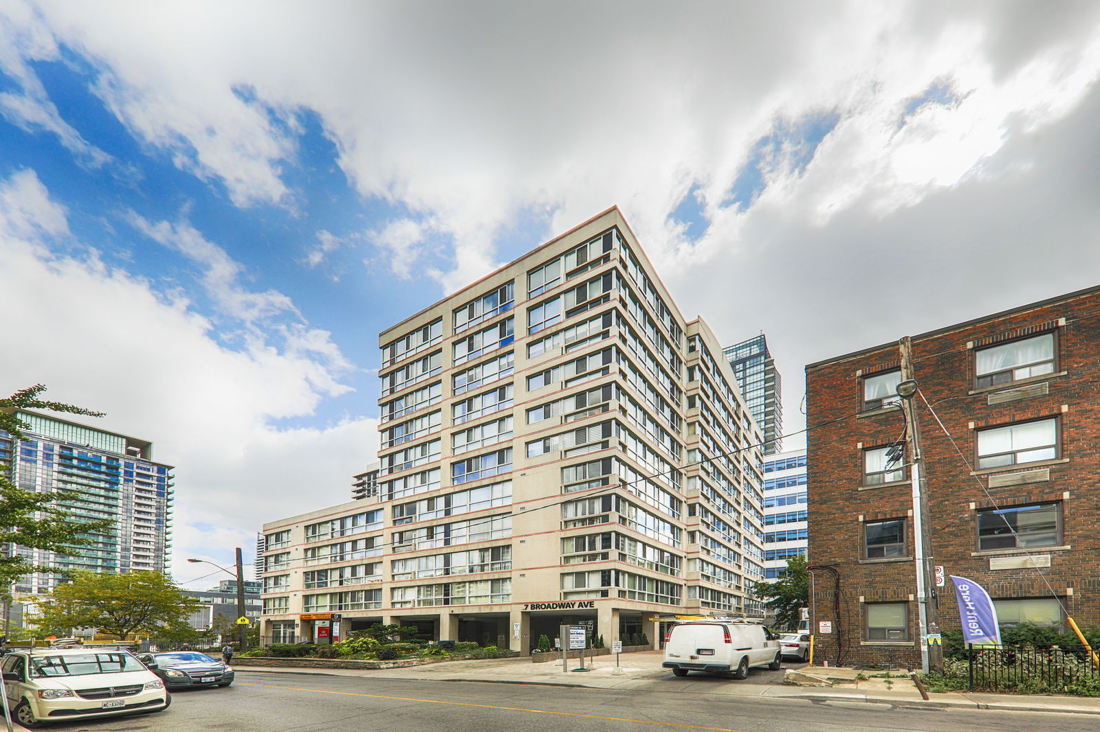 Exterior — Broadway Plaza, Midtown, Toronto