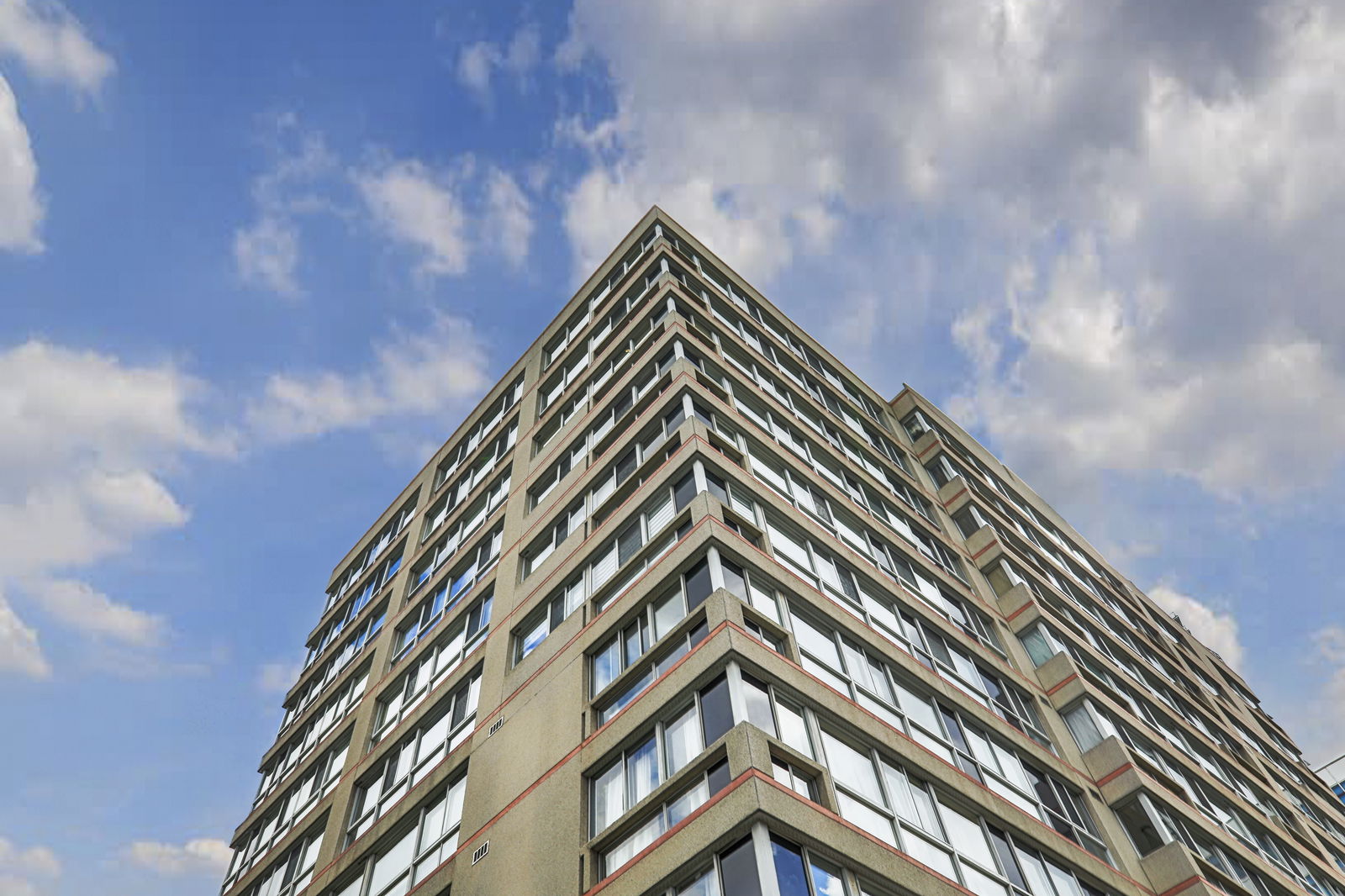 Exterior Sky — Broadway Plaza, Midtown, Toronto