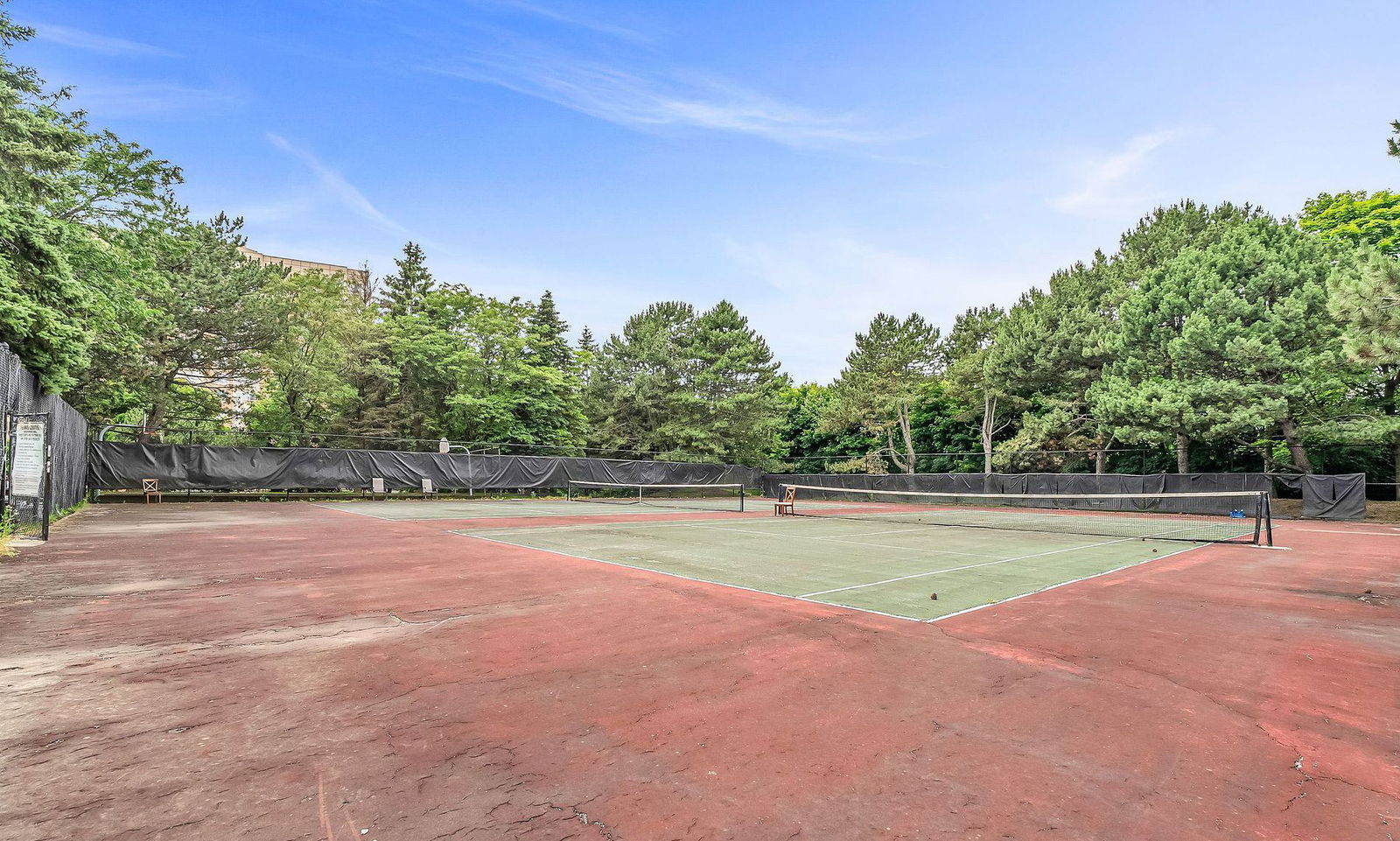 Tennis — 1515 Lakeshore Road East Condos, Mississauga, Toronto