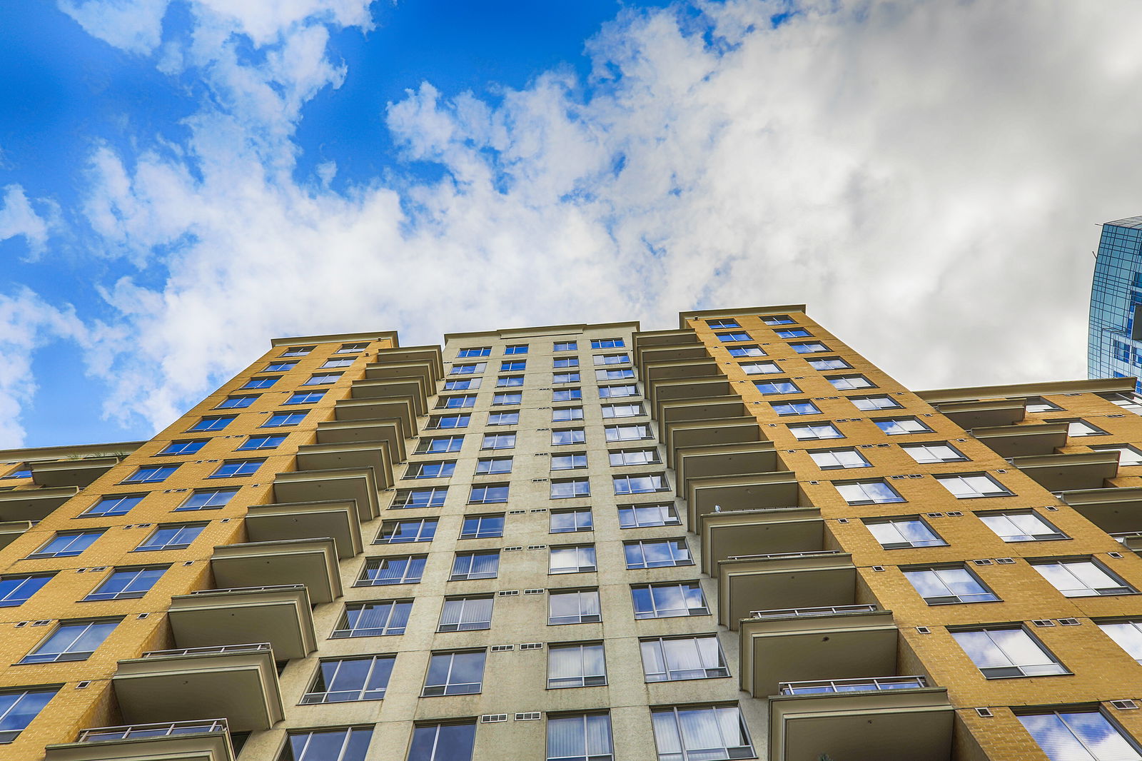 Exterior Sky — Eglinton Place, Midtown, Toronto