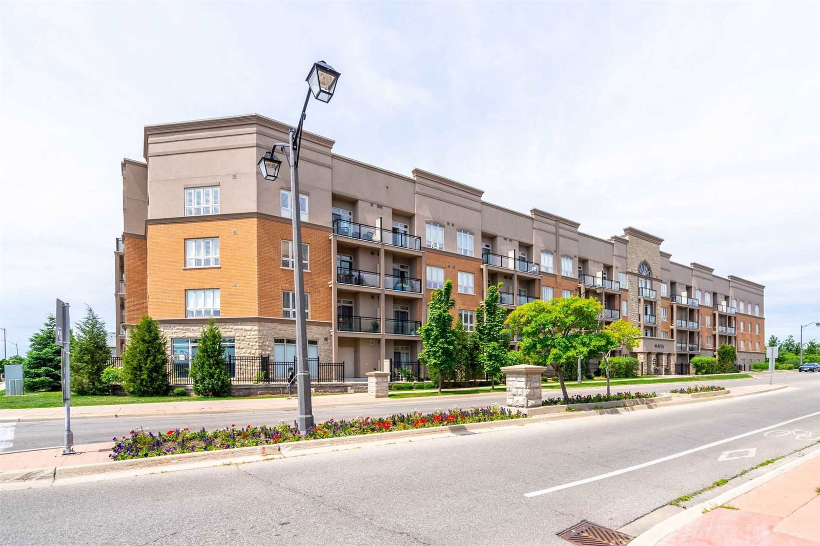 Haven Condominium, Burlington, Toronto