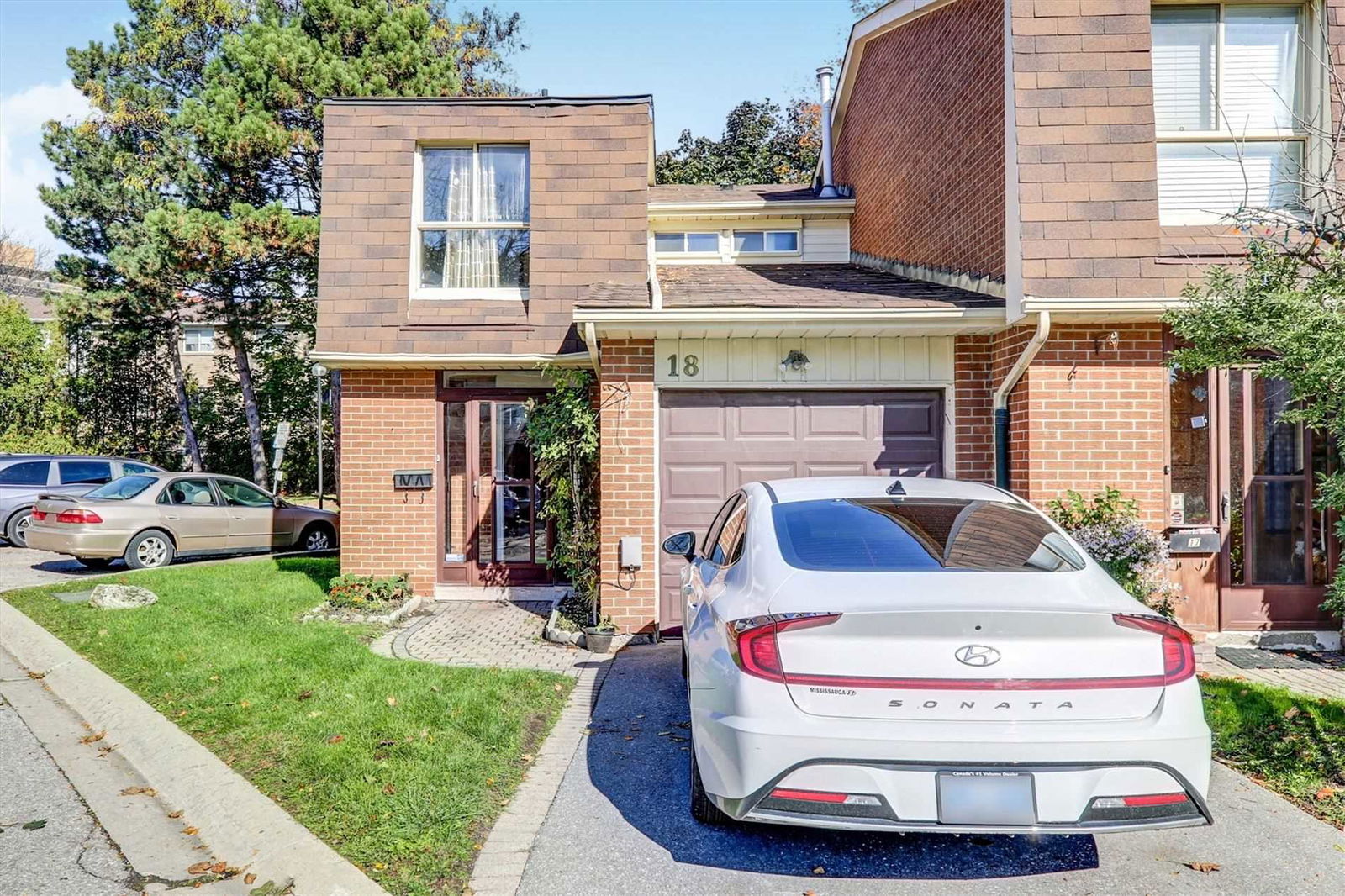 40 Dundalk Drive Townhomes, Scarborough, Toronto