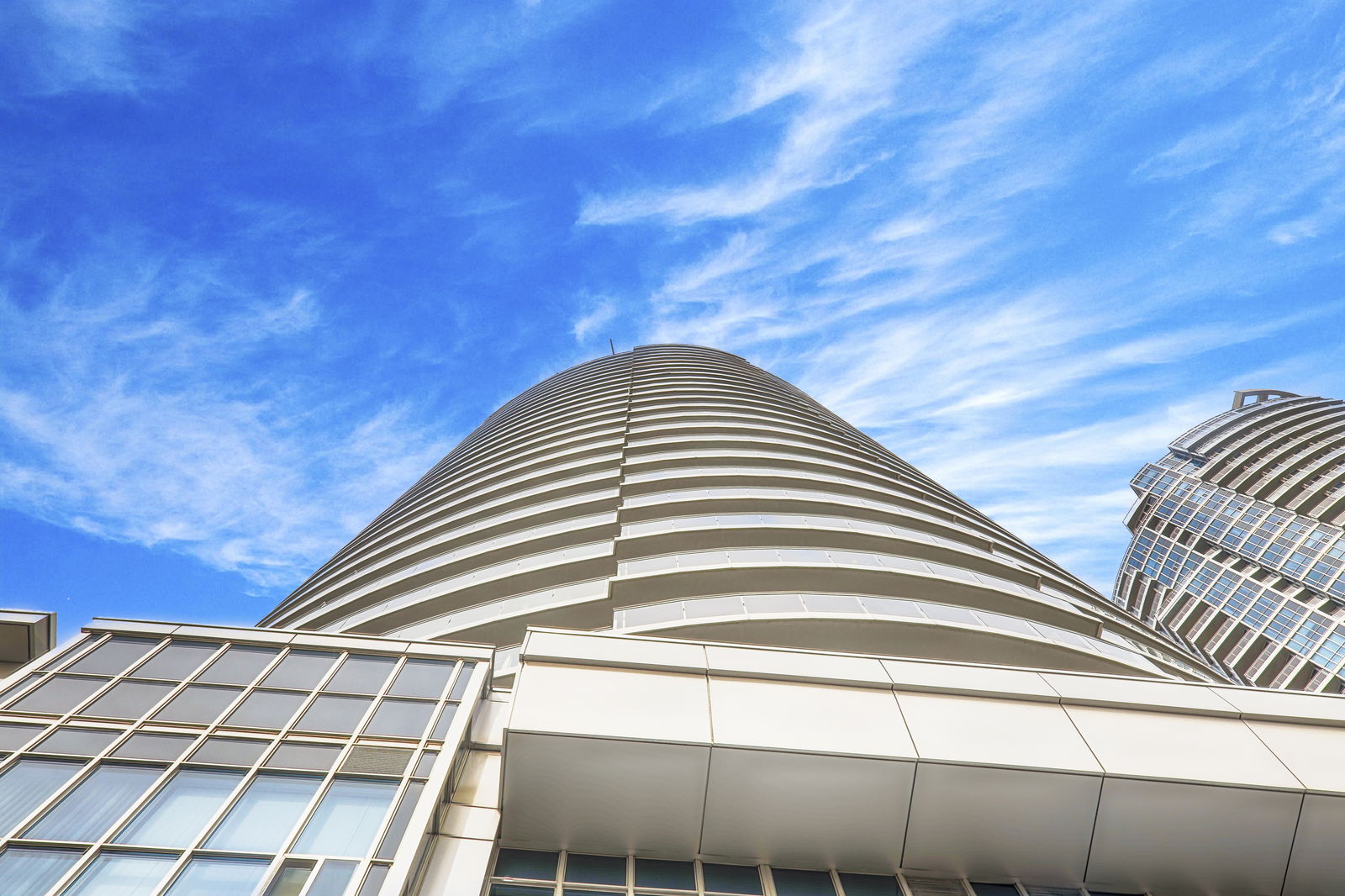 Exterior Sky — Waterclub III Condos, Downtown, Toronto